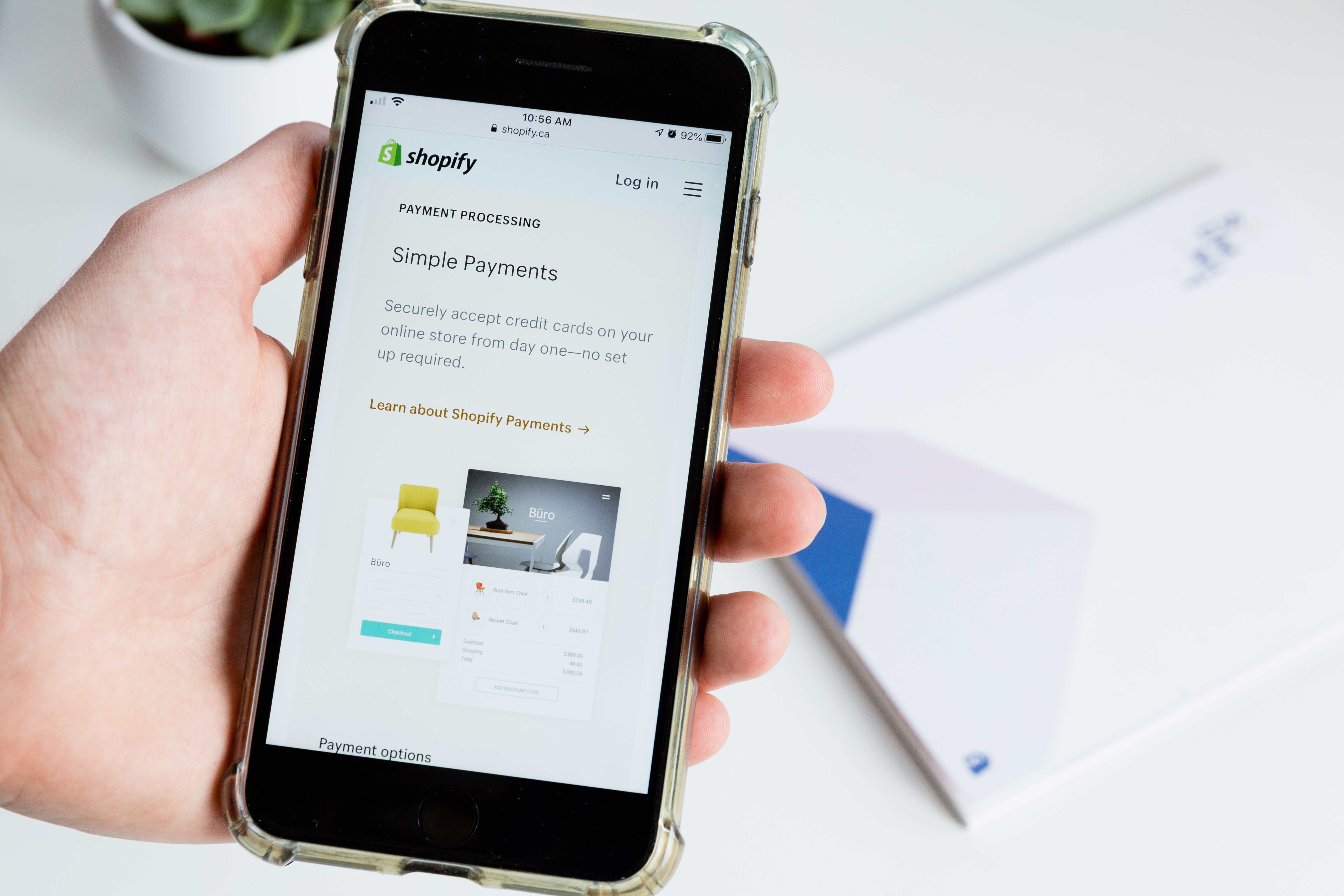 How to Choose the Best Shopify Order Tracking App